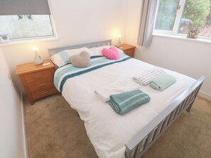 Mökki | 1 makuuhuone, yksilöllisesti sisustettu, yksilöllisesti kalustettu