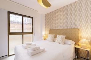 3 bedrooms, iron/ironing board, free WiFi, bed sheets