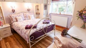 Cottage | 1 bedroom, individually decorated, individually furnished, free WiFi
