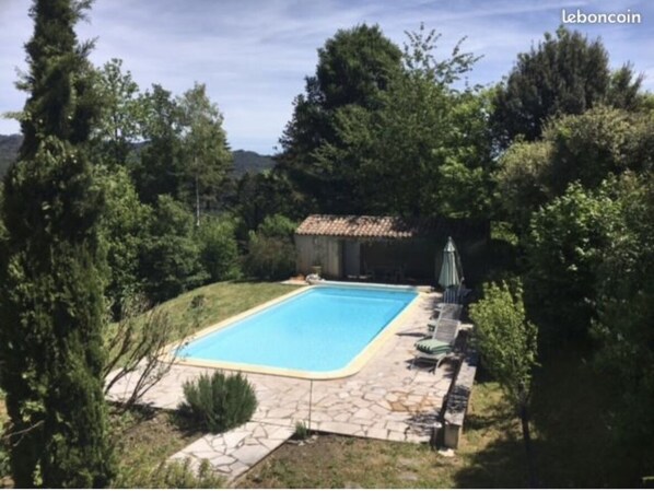 Opvarmet pool