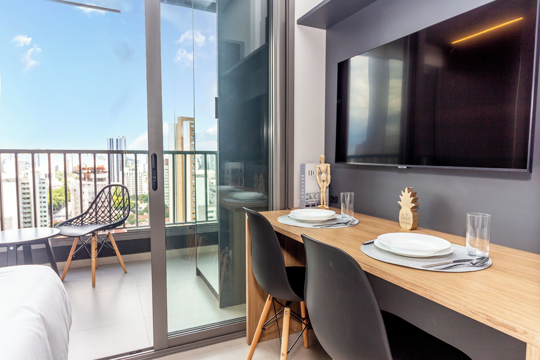 Studio Exécutif (VT 1703 Studio A 20VCG.2C.W - 517582) | Restauration dans la chambre