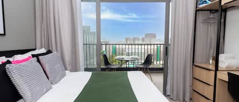Signature Studio (517551) | 1 bedroom, laptop workspace, free WiFi, bed sheets