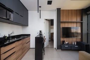 Studio Standard (664845) | Cuisine privée | Mini-réfrigérateur, four à micro-ondes, cafétière à espresso