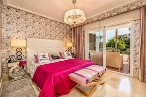 2 soveværelser, sengetøj