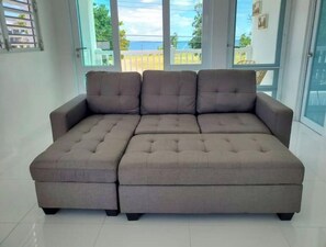 Smart TV - Oceanfront Escape, Hammocks, Walk to Boardwalk Solar Backup (Arroyo)