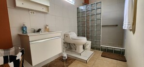 Shower, towels, soap, shampoo