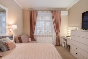 1 chambre, coffres-forts dans les chambres, fer et planche à repasser