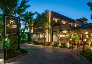 Exterior - Alsus Boutique Hotel (Malevizi)