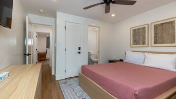 2 habitaciones, escritorio, wifi gratis y ropa de cama