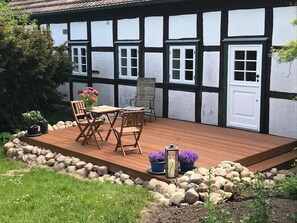 Ulkoruokailutilat