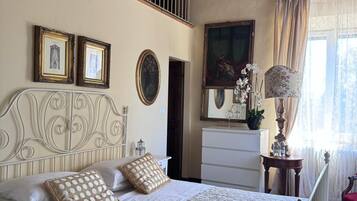 Vierpersoonskamer | Gratis wifi, beddengoed