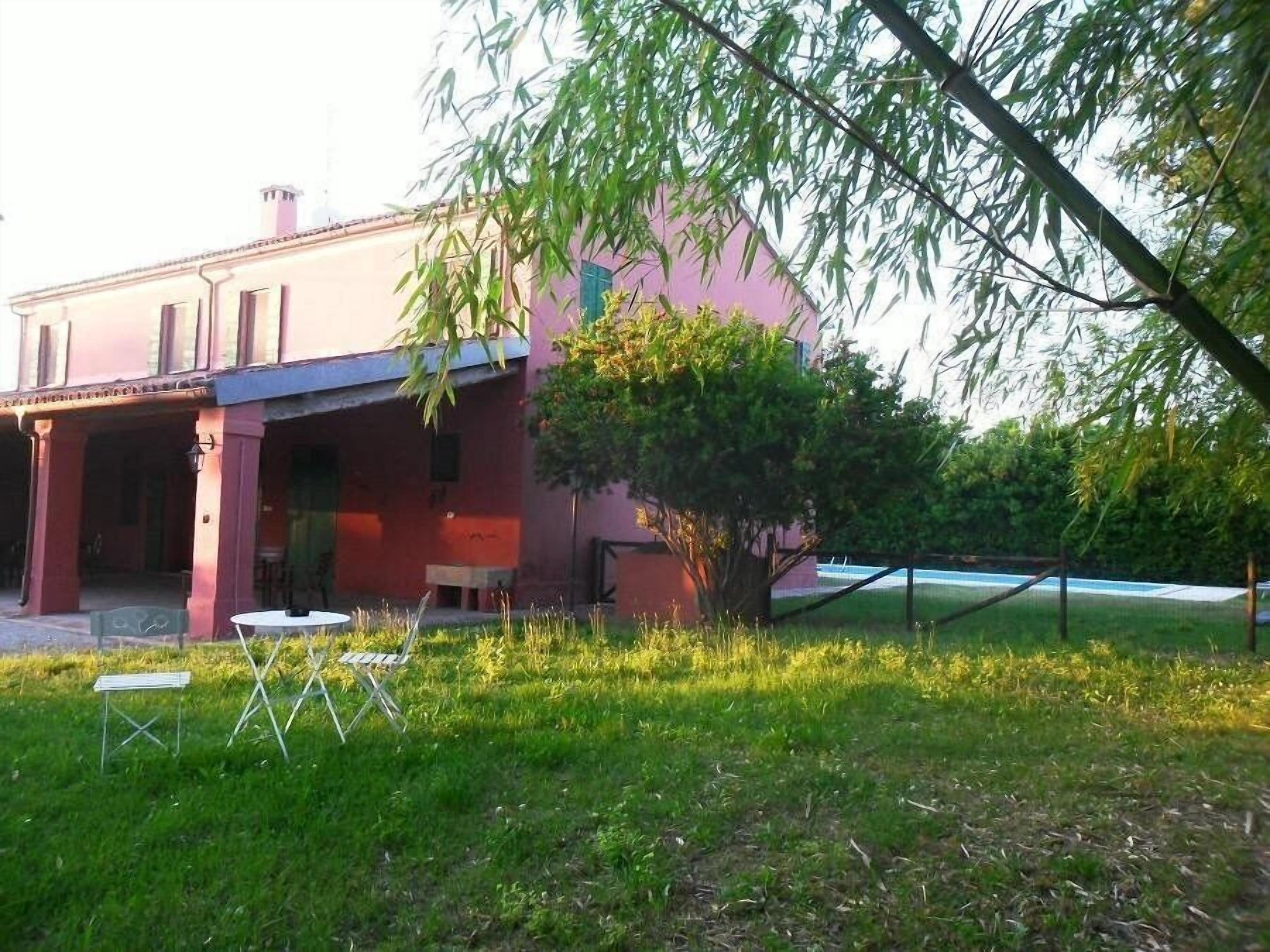 Facciata della struttura