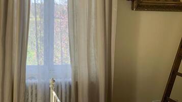 Vierbettzimmer | Kostenloses WLAN, BettwÀsche