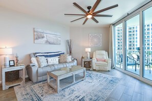 Smart TV - Amazing Lagoon Pool Views at The Palms of Destin! (Destin)