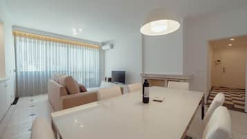 3 bedrooms