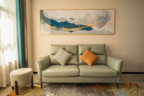 Room - Cotton Rose Hotel (Cili)