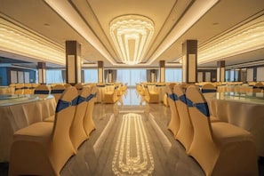 Restaurant - Cotton Rose Hotel (Cili)