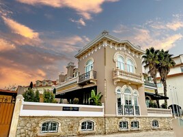 Fachada de la propiedad