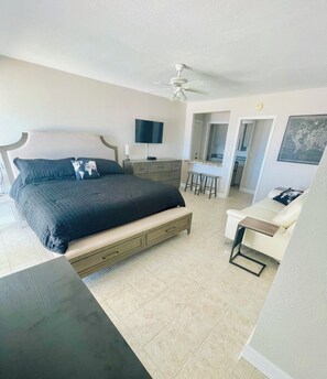 1 bedroom, WiFi, bed sheets