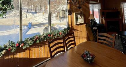 Chalet at the foot of the slopes Ski IN/Ski OUT