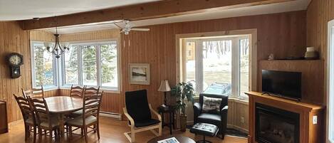 スマートテレビ、暖炉