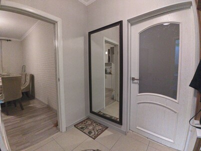 Botanical Garden Apt. - Close to center