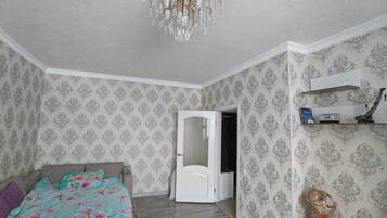 1 bedroom, WiFi, bed sheets