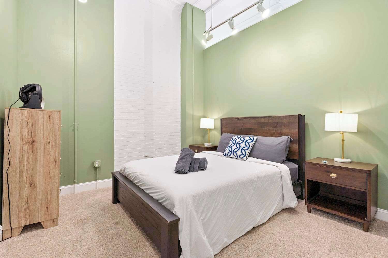 3 bedrooms, WiFi, bed sheets