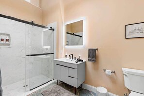 Een douche, een haardroger