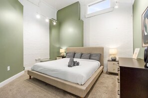 3 室のベッドルーム、WiFi、ベッドシーツ