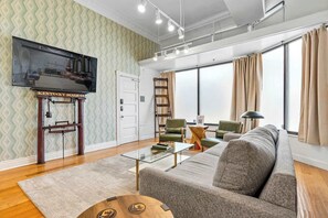 TV, offices