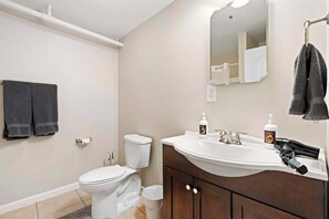 Badekar og hårføner