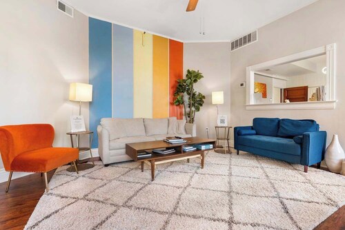 KING Sleep8 4Bed 3BR 2BA Swepson Domestique 201