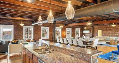 Sleep24 12Beds 8BR 6BA Swepson Retreat KING