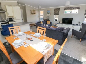 Dining - Lodge 53 (Narberth)