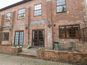 Exterior - Bolland Hall (Morpeth)