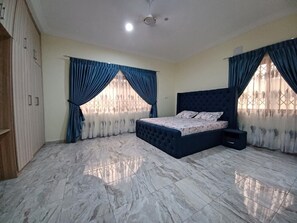 4 chambres, Wi-Fi, literie fournie