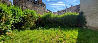 Maison en pierres proche de la Cascade de Saillant