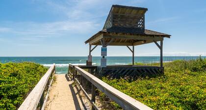 Duckburgh - Ocean view, Updated, 2 min. walk to the beach