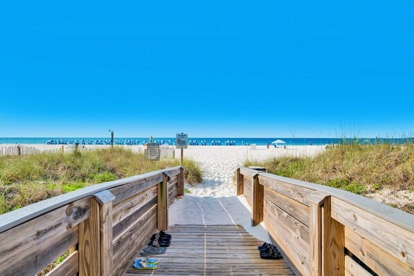 On the beach - The Palms 215B | Orange Beach AL (Orange Beach)