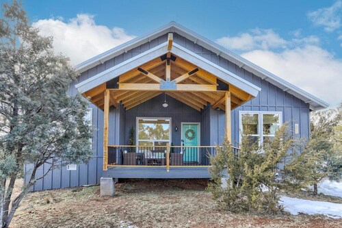 Private, peaceful retreat! Cozy and relaxing!