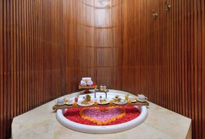 Spa - Suite 1Br With Jacuzzi (Kuta Utara)