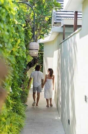 Property grounds - Suite 1Br With Jacuzzi (Kuta Utara)