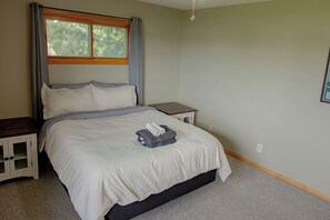 5 bedrooms, free WiFi, bed sheets