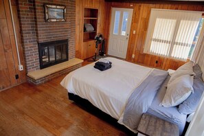 5 多间卧室、免费 WiFi、床单