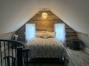 1 soverom, strykejern/-brett, wi-fi (inkludert) og sengetøy