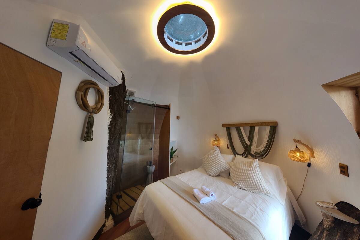 Design Tree House | Free WiFi