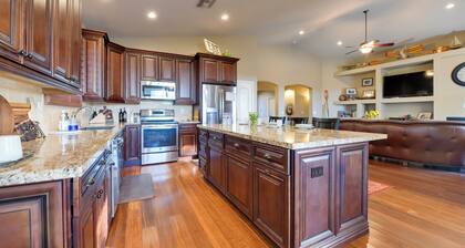 Outdoor Oasis w/ Private Pool! Casa Grande Escape