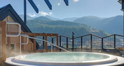 The Silver Valley Slope - Resort and Hot Tub