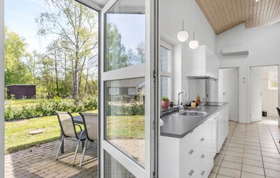 Stunning home in Væggerløse with WiFi